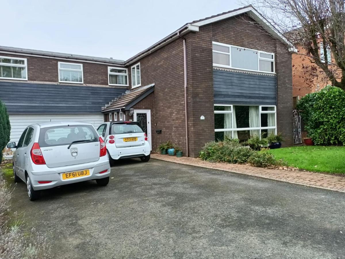 Hotel 5 Ravenhurst Drive Walsall Extérieur photo